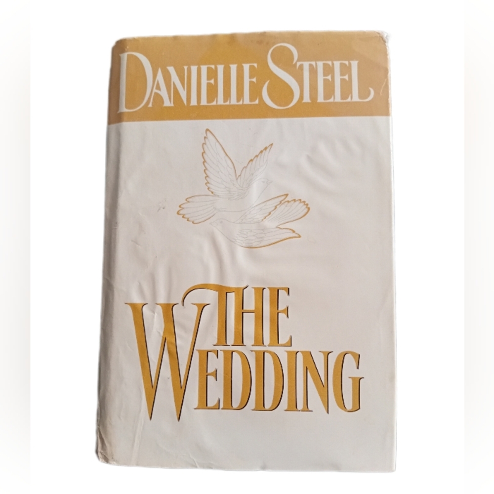 Danielle Steel 'The Wedding' Coffee Table Book - Gold and White